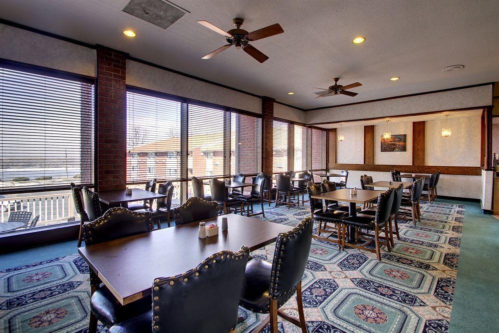 Eagle'S Nest Hotel & Conference Center كوينسي المظهر الخارجي الصورة